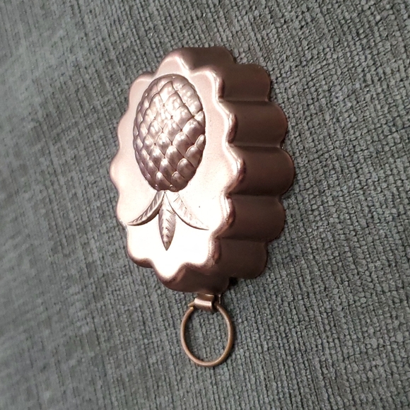 💥50% sale💥 Pineapple mini decor #1020 - Picture 3 of 6